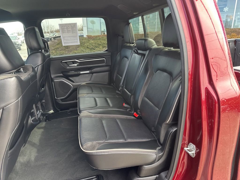 Used 2022 RAM 1500 Laramie w/ Sport Appearance Package AWD/4WD image 33