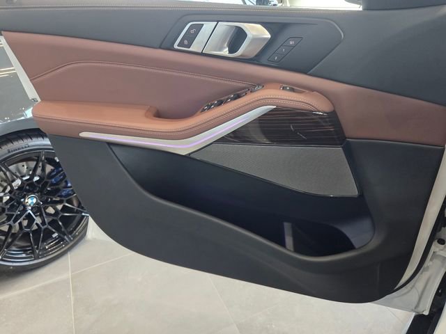 New 2026 BMW X5 xDrive40i w/ Premium Package image 26