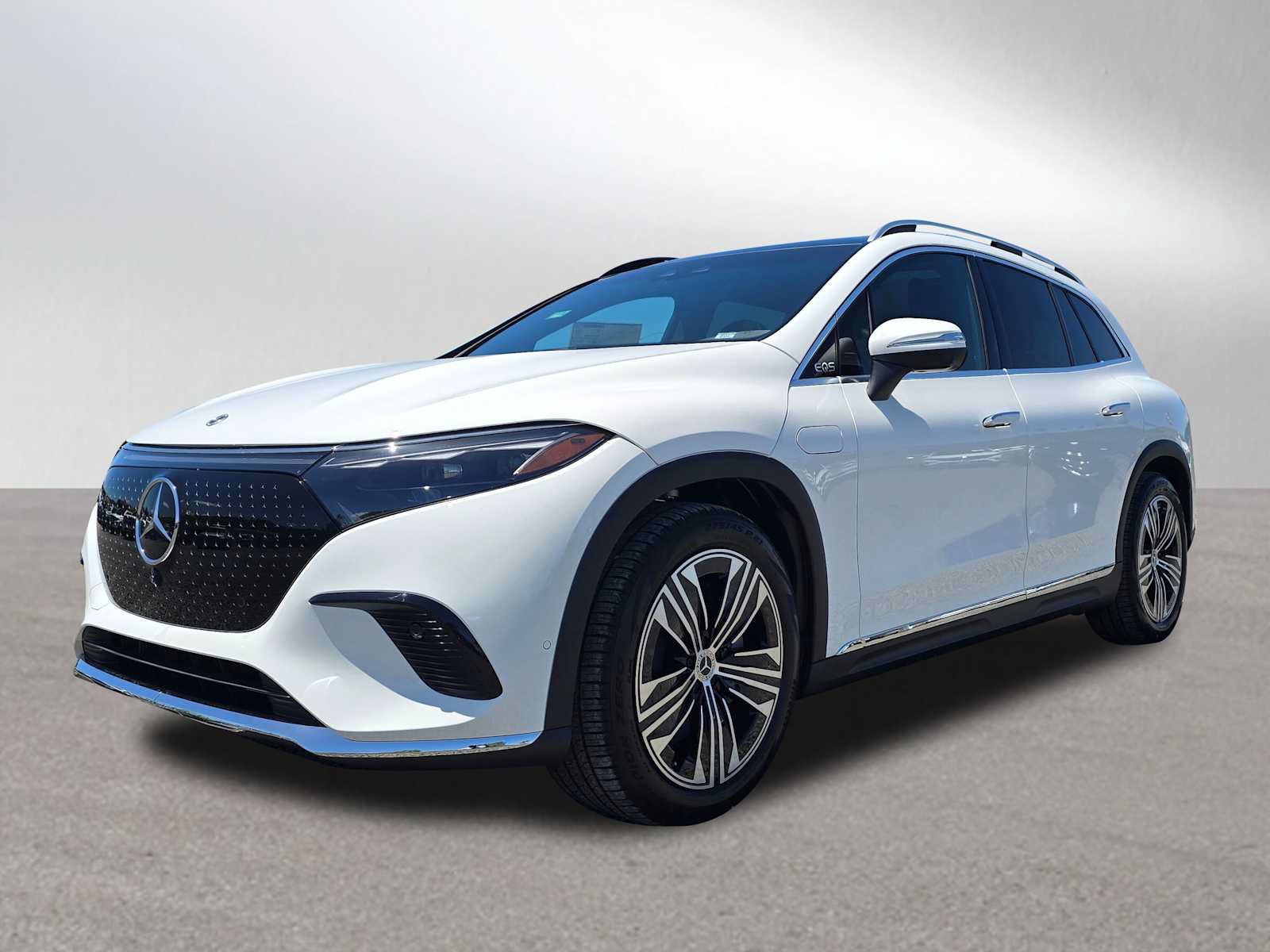 New 2026 Mercedes-Benz EQS 400 4MATIC SUV image 7