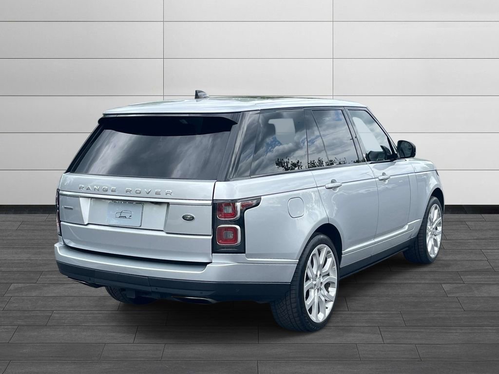 Used 2018 Land Rover Range Rover Supercharged AWD/4WD image 5