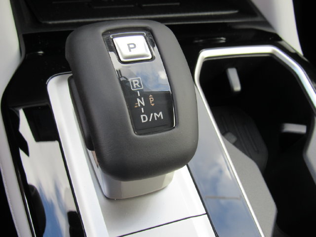 New 2026 Mitsubishi Outlander FWD image 29