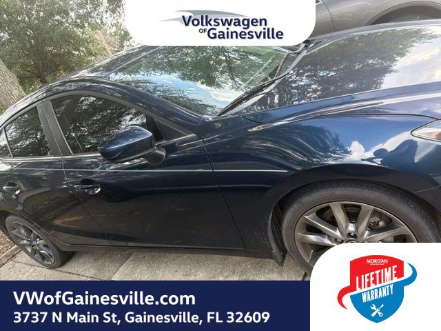 Used 2015 MAZDA MAZDA3 i Touring w/ Technology Package FWD image 4