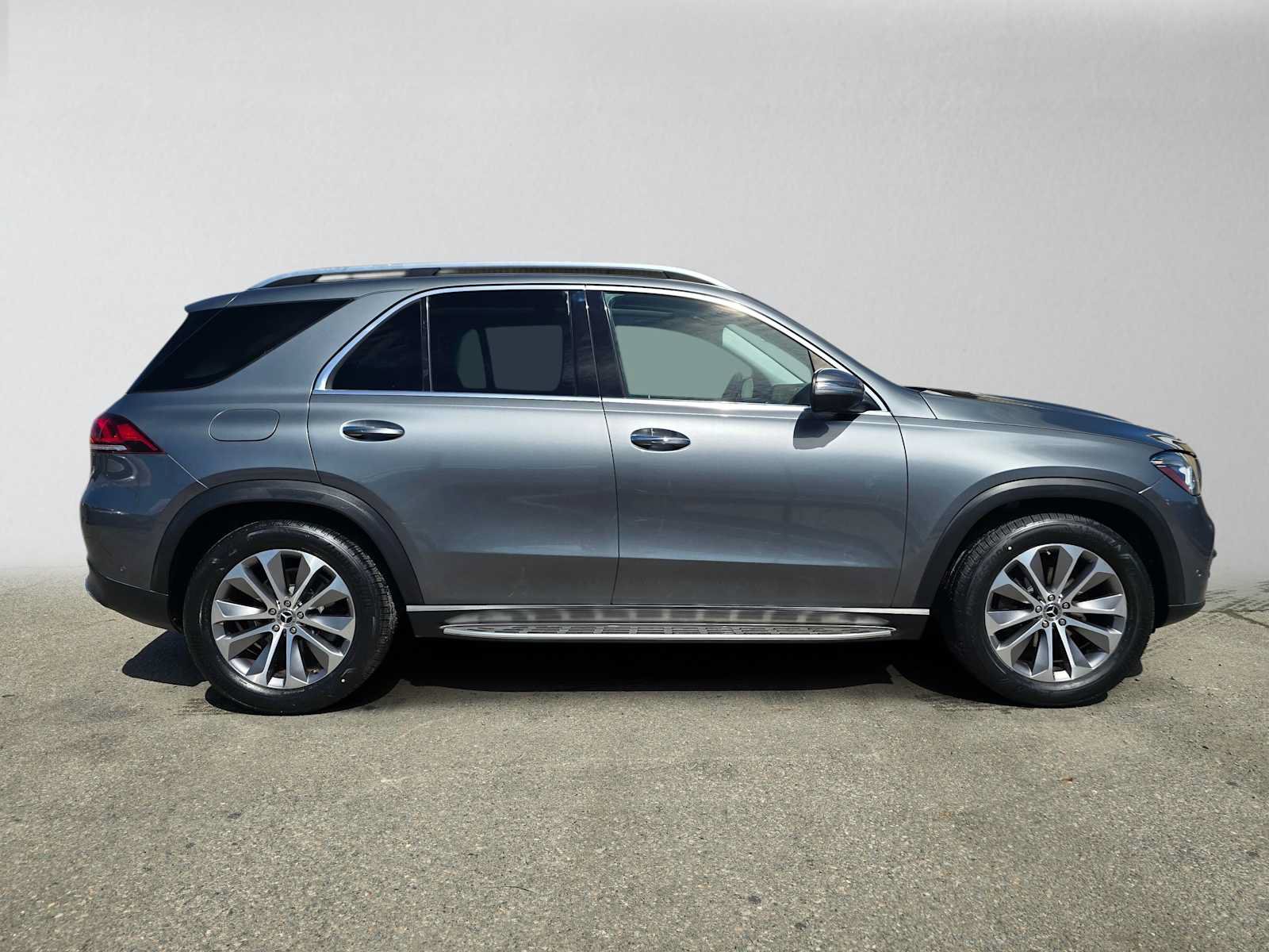 Used 2020 Mercedes-Benz GLE 350 4MATIC image 2