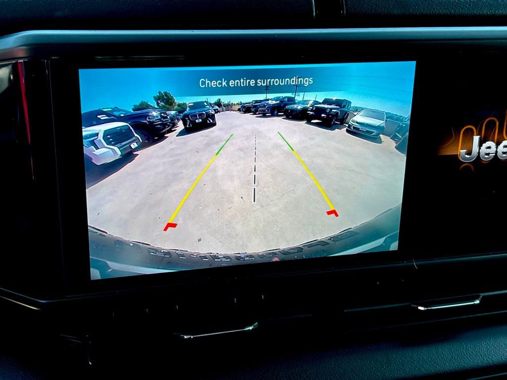 Used 2024 Jeep Wrangler Unlimited Rubicon image 18