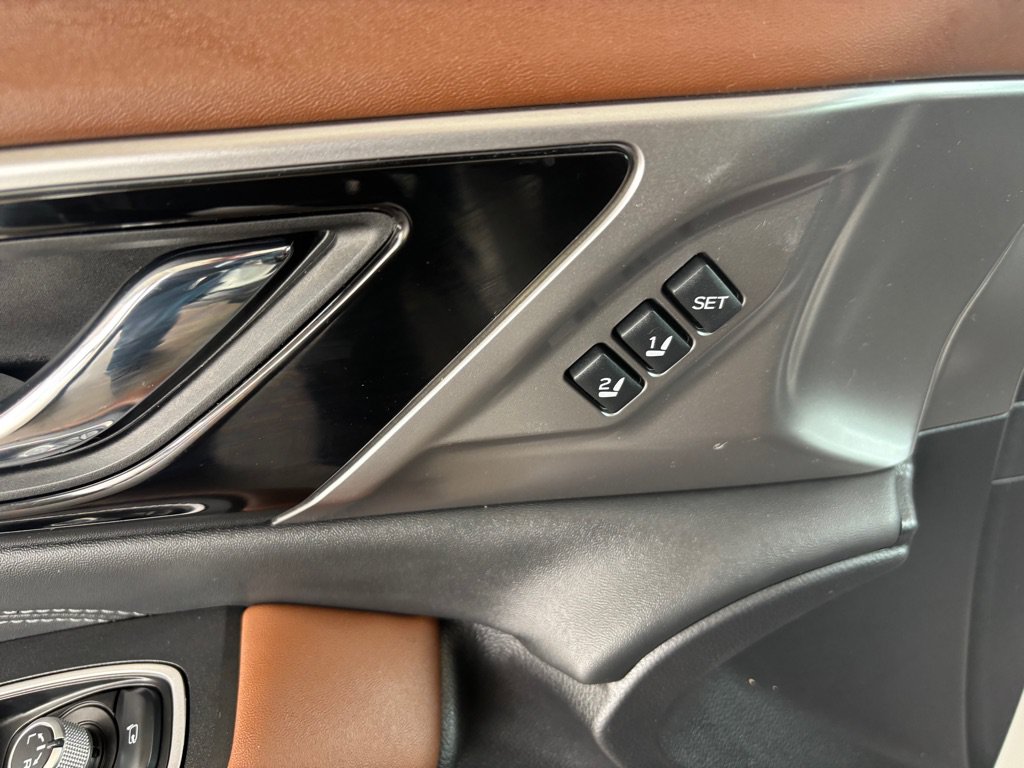 Used 2020 Subaru Outback Touring XT AWD/4WD image 23
