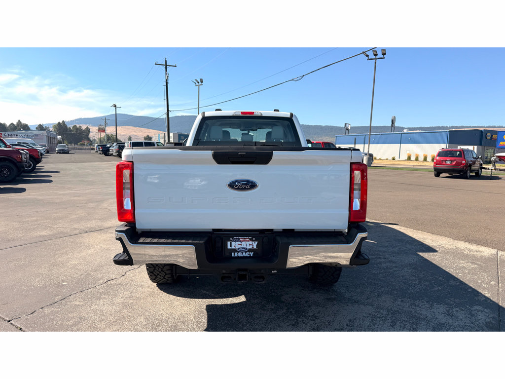 Used 2026 Ford F350 XL w/ XL Off-Road Package AWD/4WD image 7
