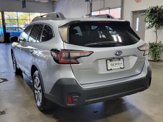 Used 2022 Subaru Outback Premium AWD/4WD image 7
