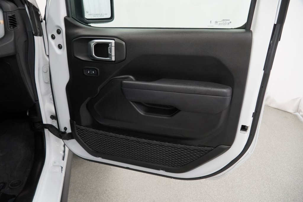 Certified 2024 Jeep Gladiator Sport image 42