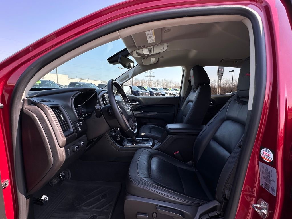 Used 2021 GMC Canyon AT4 w/ Driver Alert Package AWD/4WD image 18