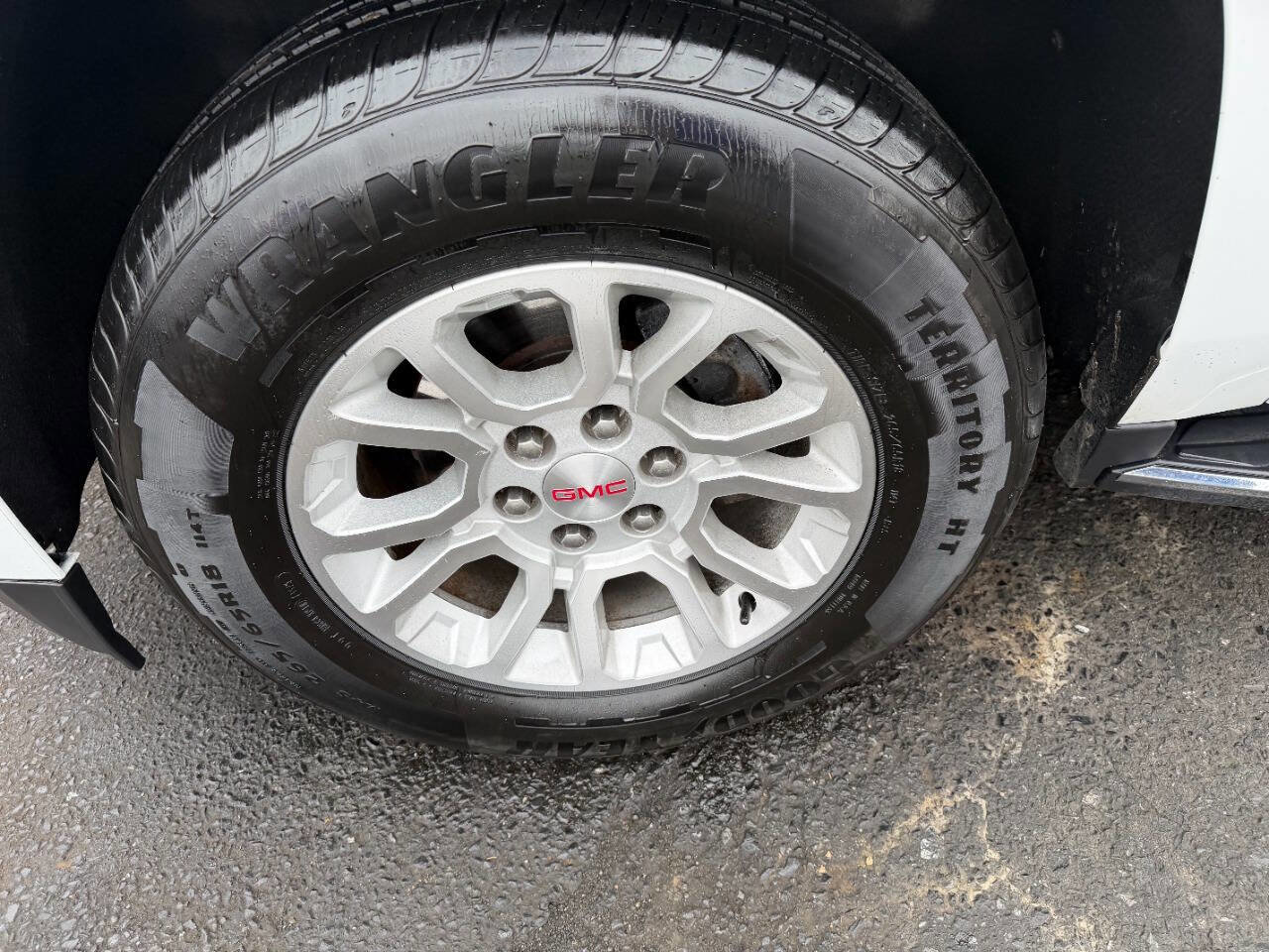 Used 2019 GMC Yukon XL SLT w/ Open Road Package image 14