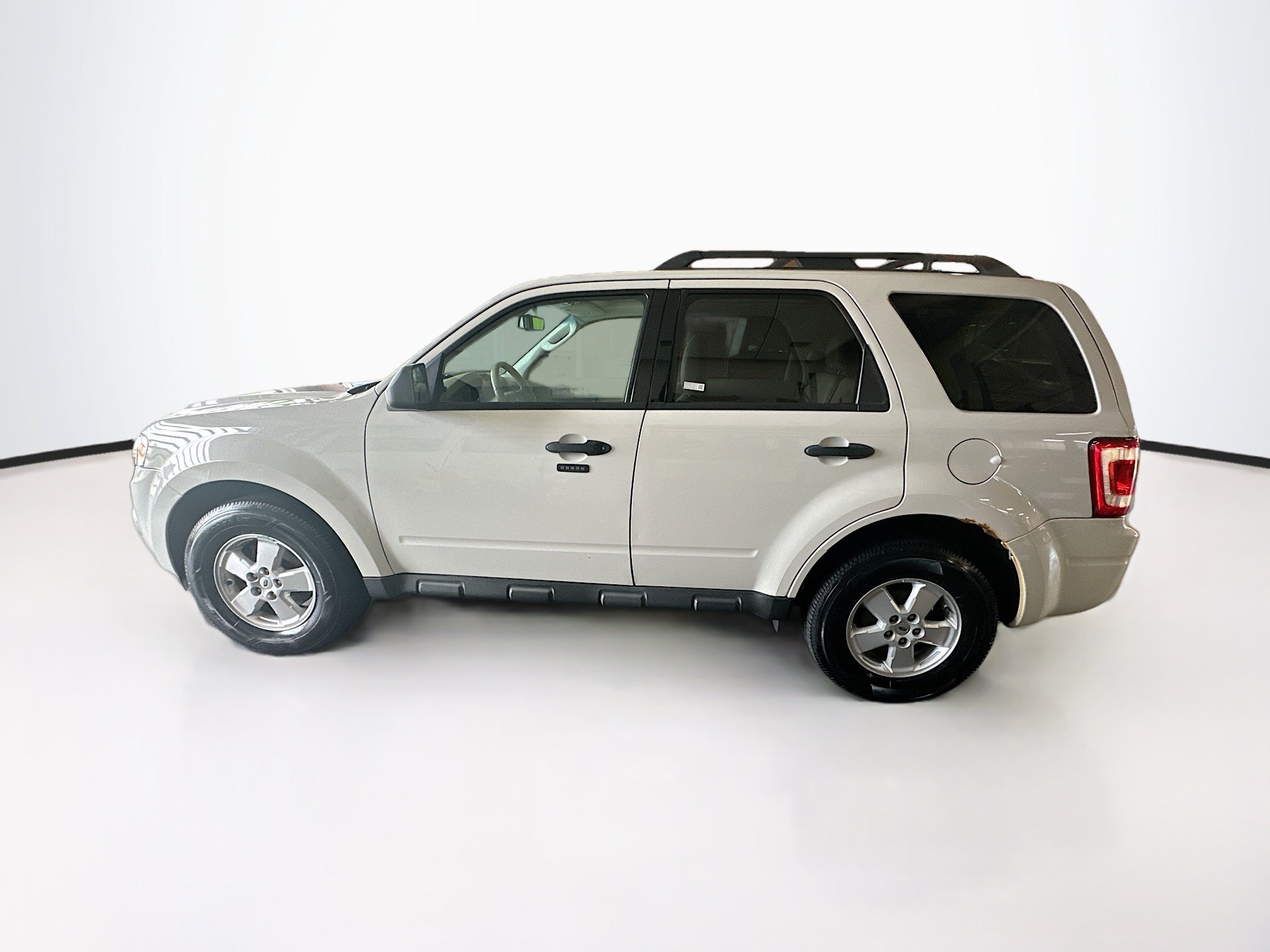 Used 2012 Ford Escape XLT AWD/4WD image 4