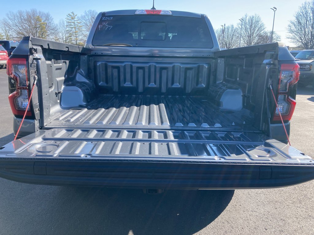 Used 2025 Ford Ranger Lariat w/ FX4 Off-Road Package image 18