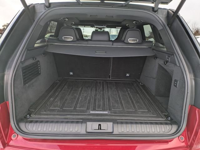 Used 2022 Land Rover Range Rover Sport SVR image 16