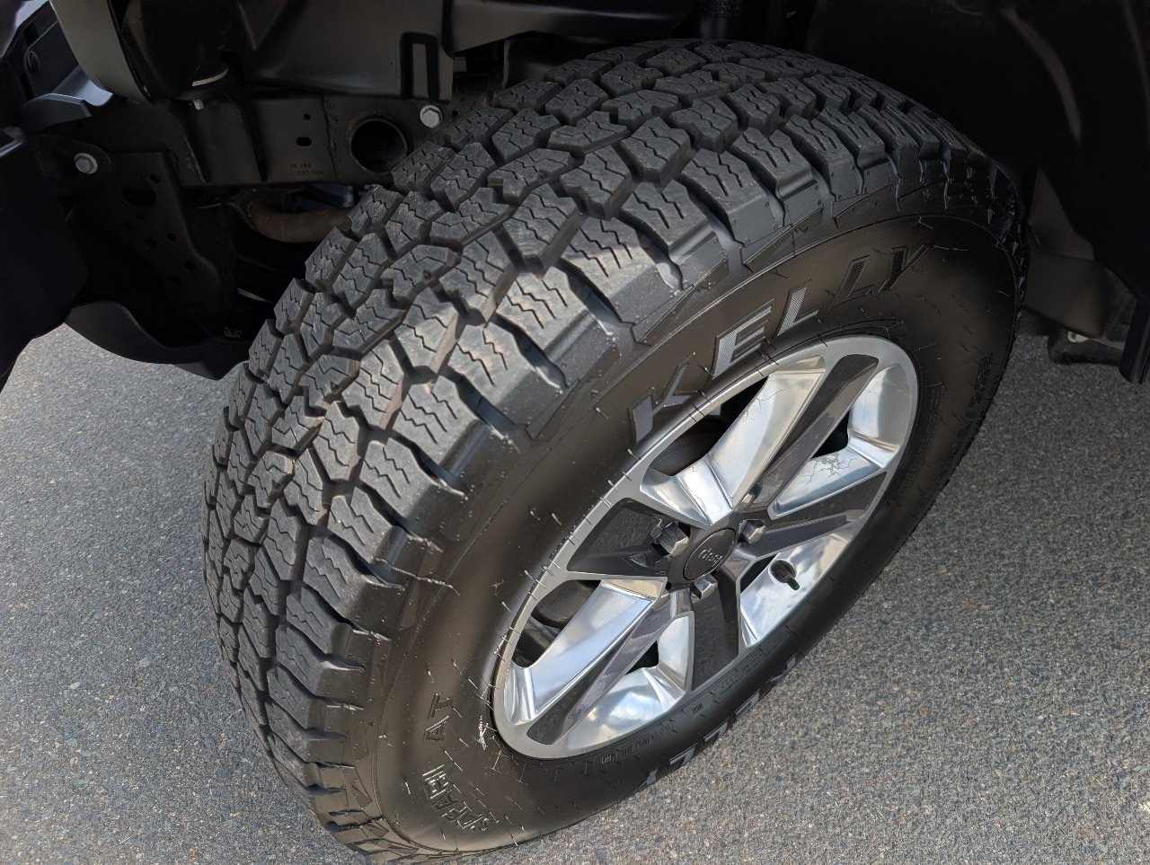 Used 2020 Jeep Wrangler Unlimited Sahara image 21