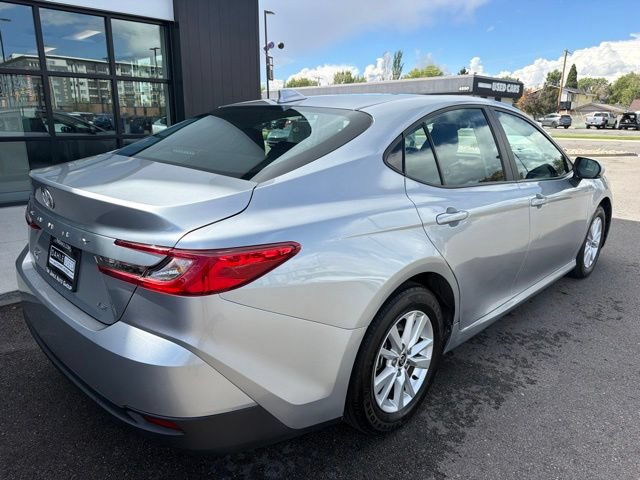 Used 2025 Toyota Camry LE w/ Convenience Package AWD/4WD image 9