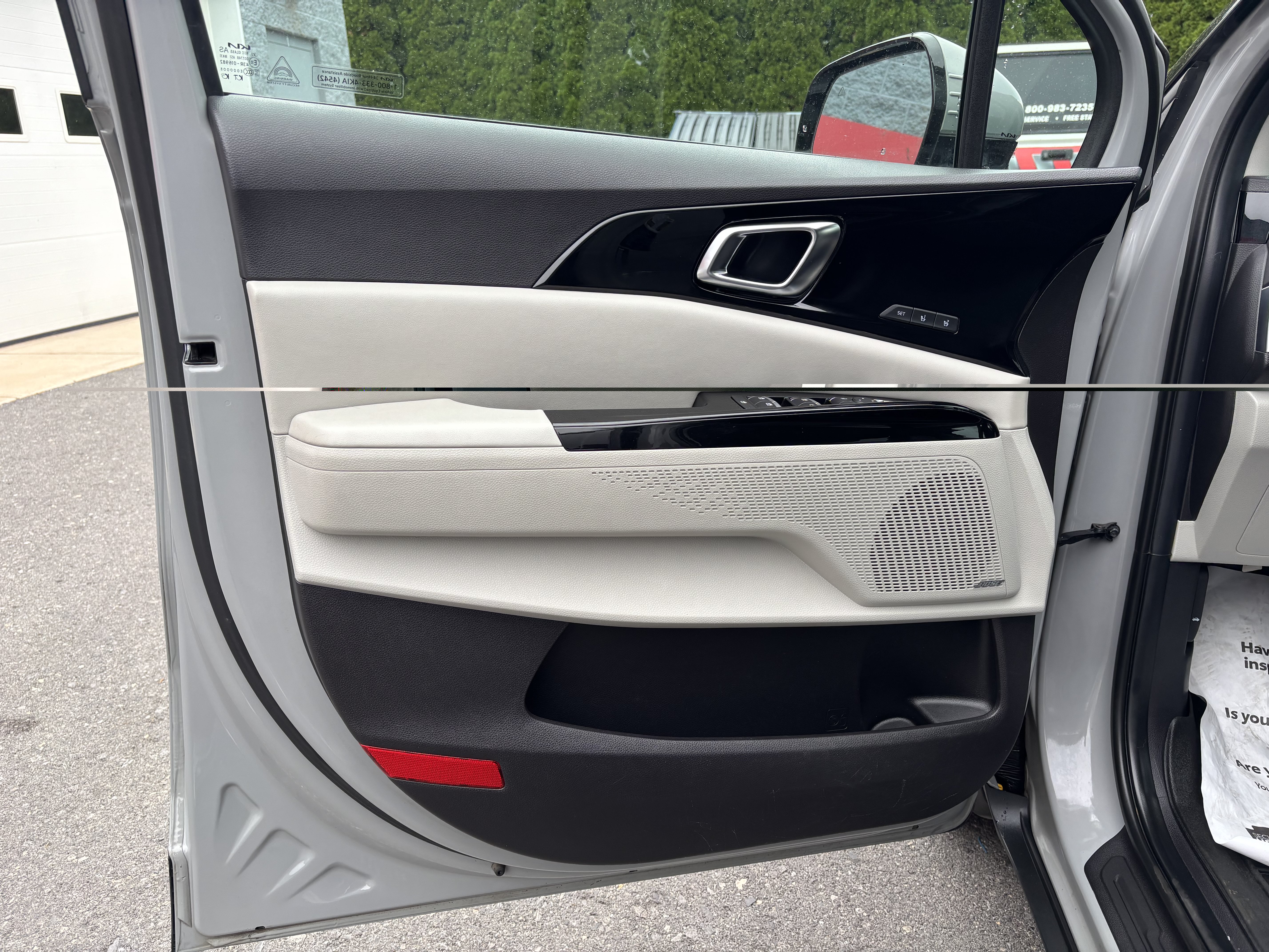 Used 2024 Kia Carnival SX Prestige FWD image 17