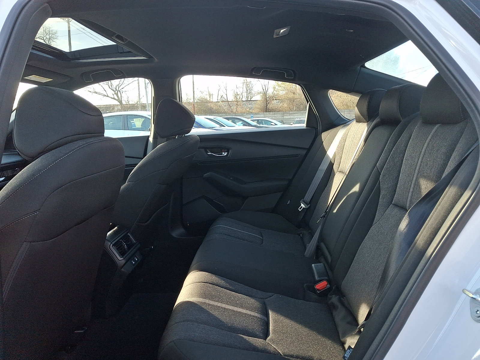 Used 2025 Honda Accord Sport image 9