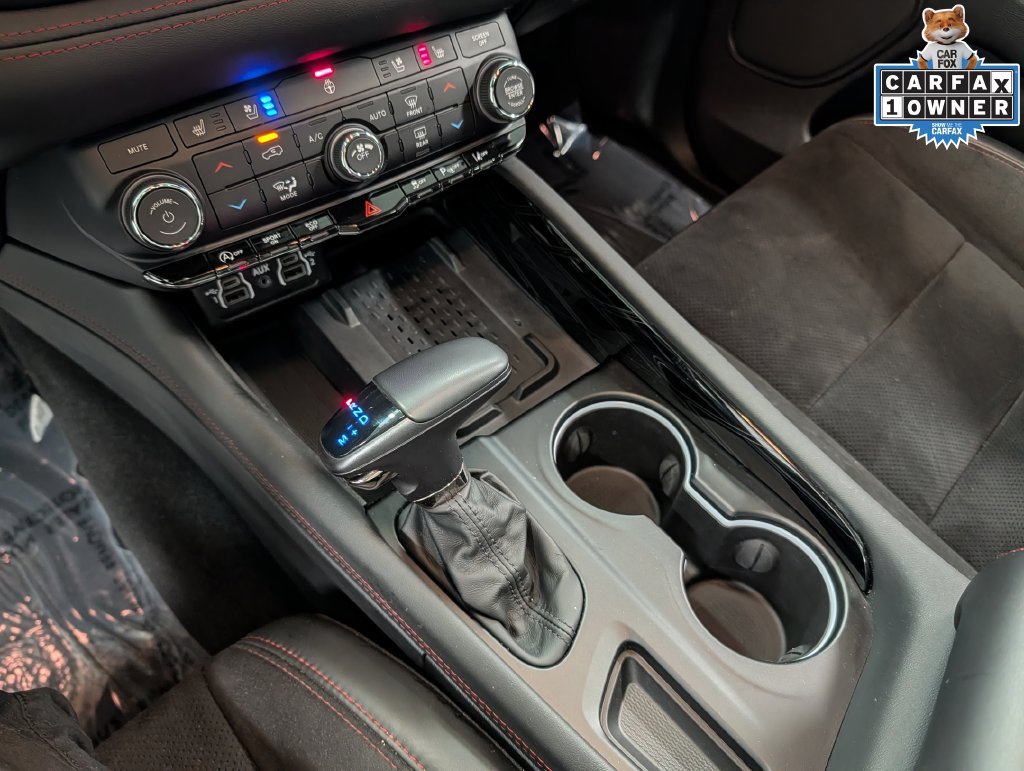 Used 2025 Dodge Durango GT AWD/4WD image 14