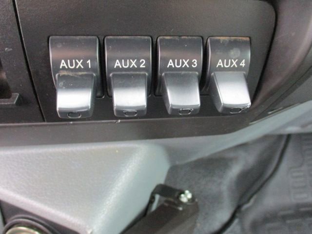 Used 2021 Ford F750 2WD Regular Cab Super Duty image 17