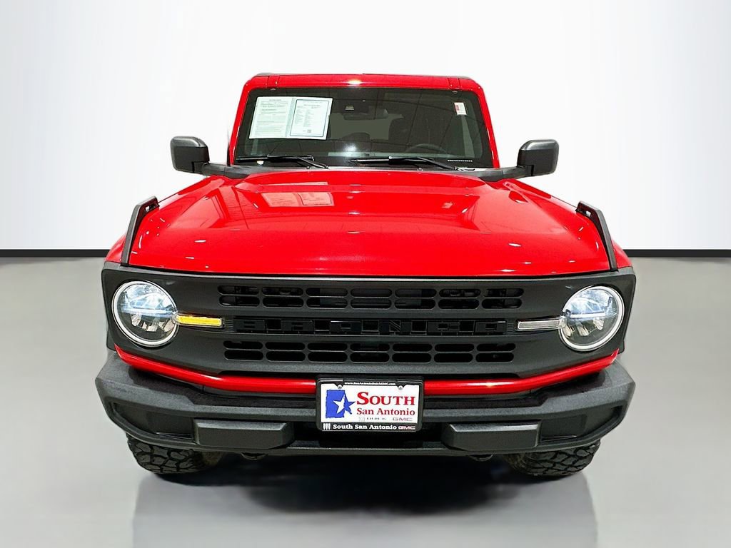Used 2022 Ford Bronco 4-Door AWD/4WD image 2