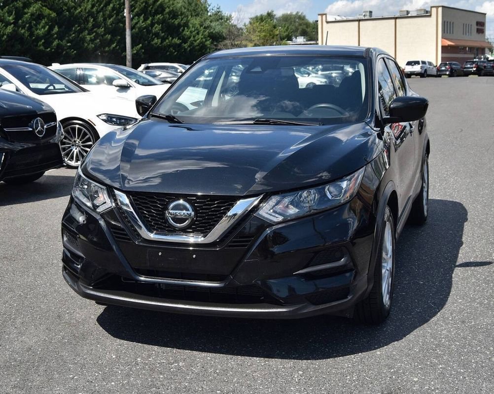 Used 2020 Nissan Rogue Sport S w/ Appearance Package