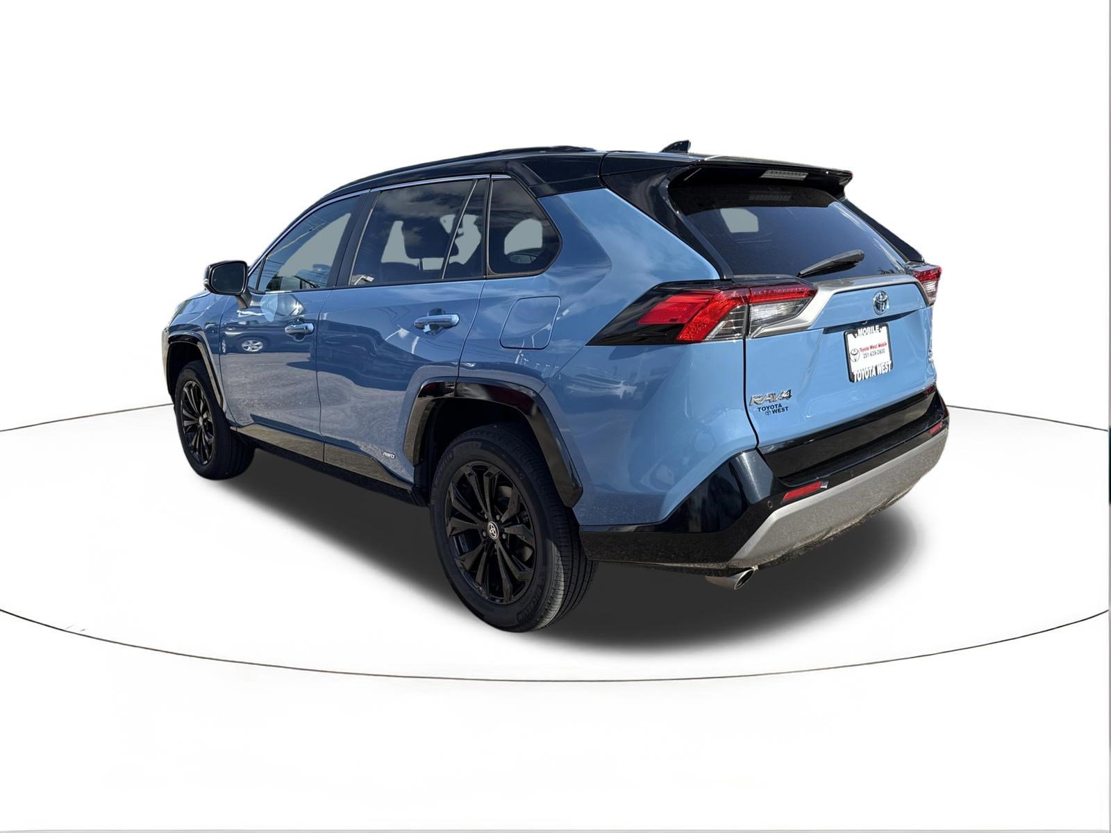 Used 2023 Toyota RAV4 XSE AWD/4WD image 5