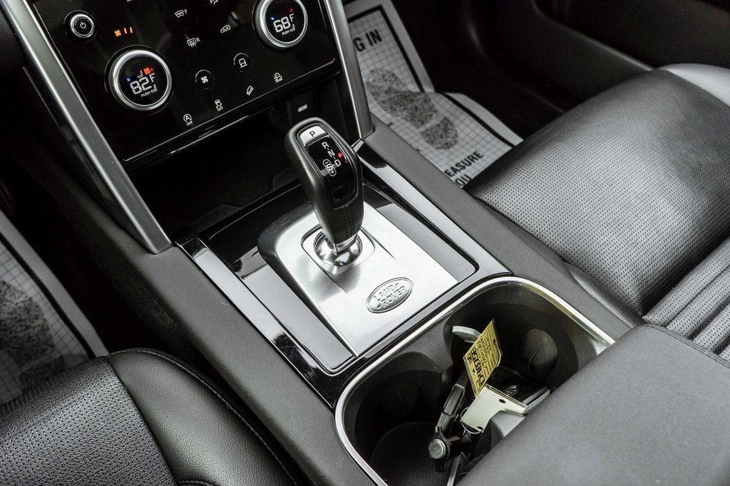 Used 2023 Land Rover Discovery Sport SE image 20