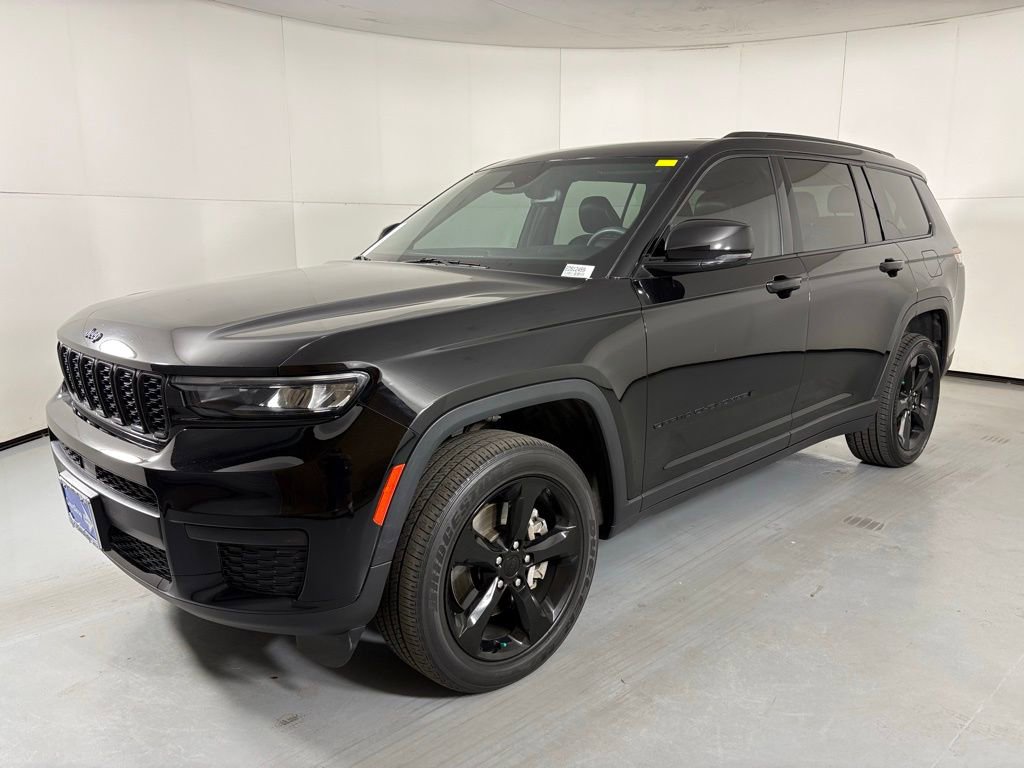Used 2023 Jeep Grand Cherokee L Laredo AWD/4WD image 4