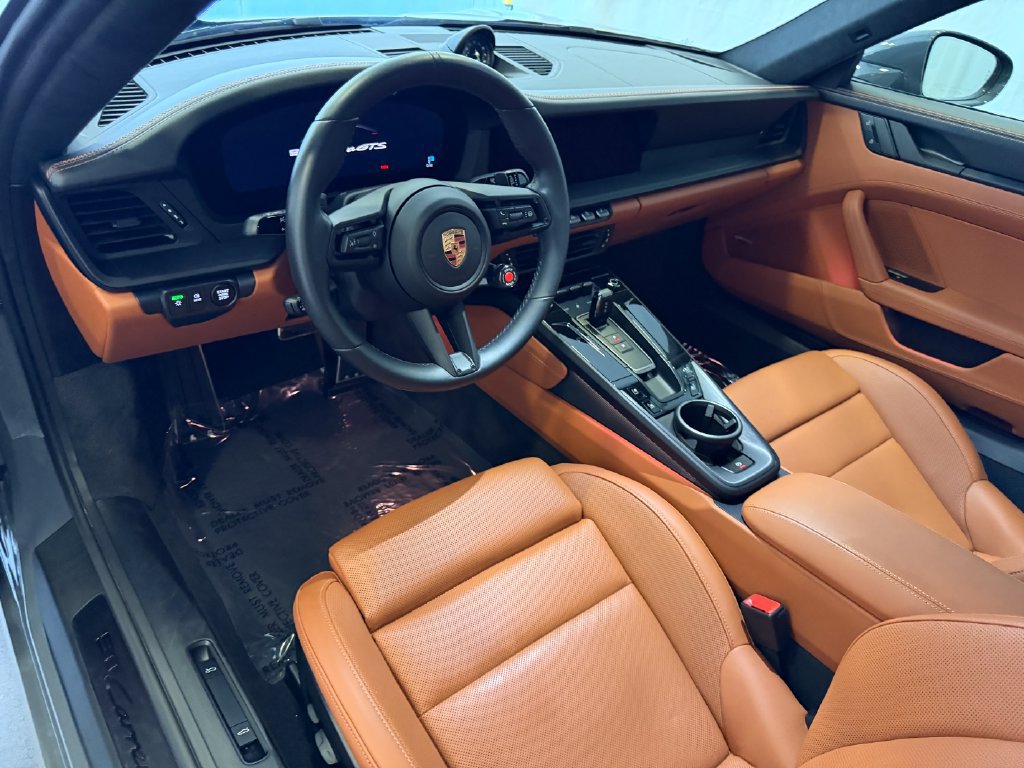 Certified 2026 Porsche 911 Carrera GTS RWD image 4
