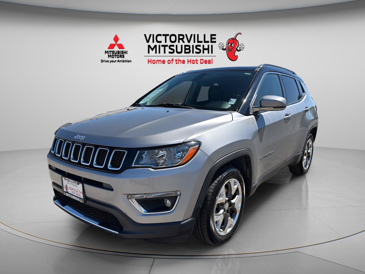 Used 2018 Jeep Compass Limited w/ Safe & Security Group FWD image 5