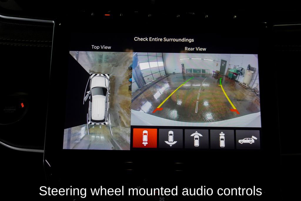 Used 2024 Jeep Grand Cherokee L Limited w/ Luxury Tech Group II image 19