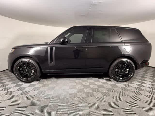 New 2027 Land Rover Range Rover Long Wheelbase SE AWD/4WD image 3