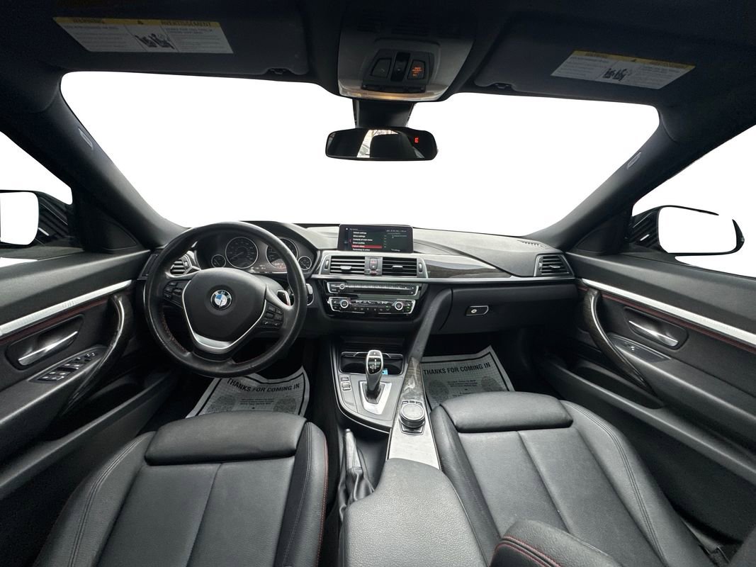 Used 2018 BMW 330i Gran Turismo xDrive image 23