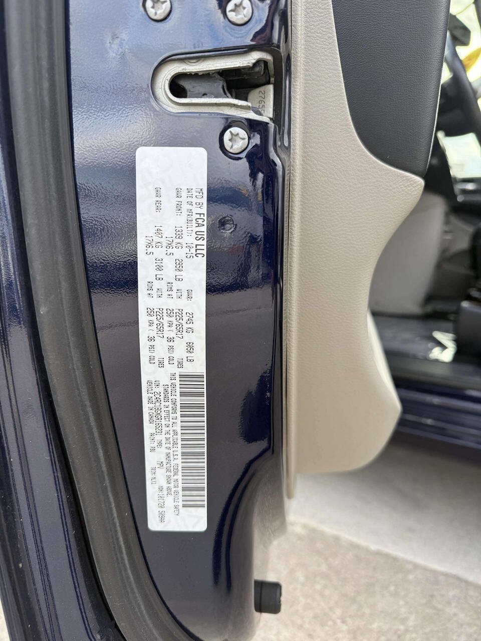 Used 2016 Chrysler Town & Country Touring FWD image 24