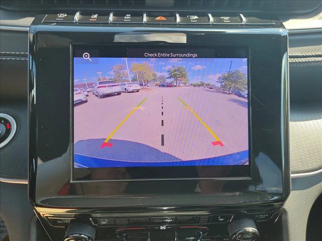 Used 2025 Jeep Grand Cherokee Altitude image 22