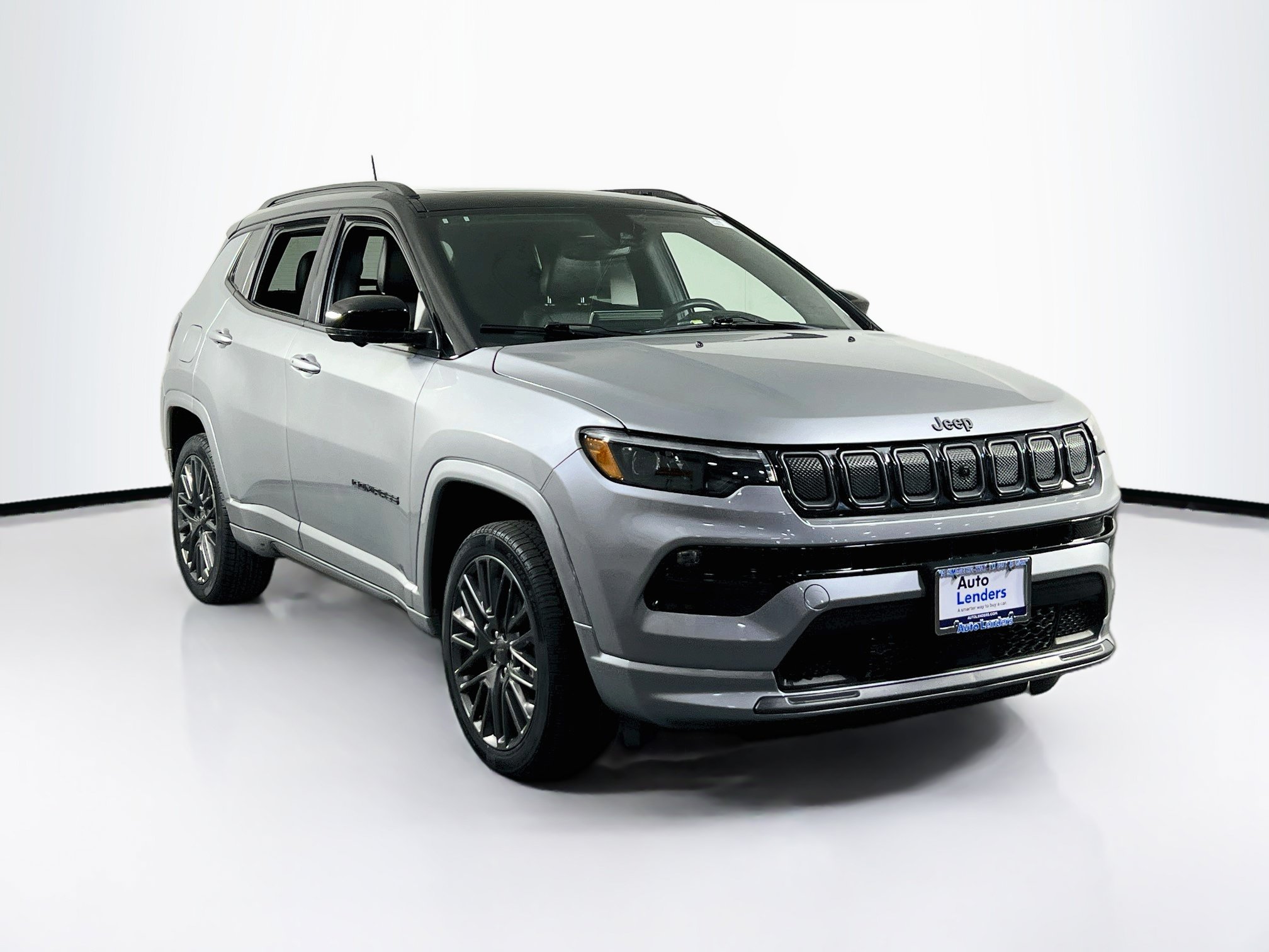 Used 2022 Jeep Compass High Altitude AWD/4WD image 3