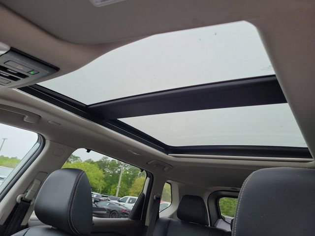 Used 2022 Nissan Rogue SL w/ SL Premium Package image 37