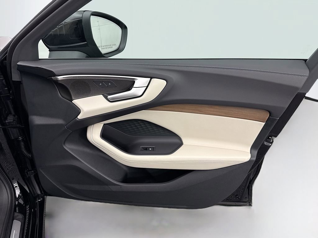 Used 2025 Audi A5 2.0T Premium Plus image 25