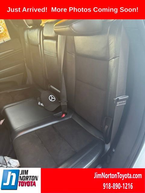 Used 2019 Jeep Grand Cherokee Altitude RWD image 8