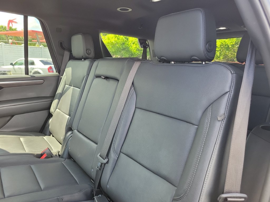 Used 2021 Chevrolet Tahoe LT AWD/4WD image 14