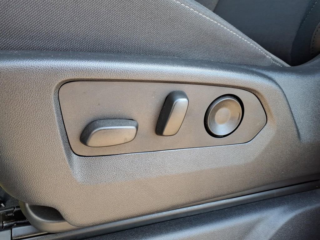 Used 2023 GMC Sierra 1500 Elevation image 5