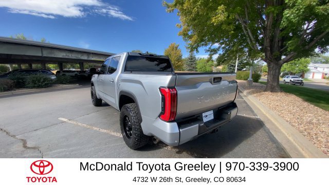 Used 2025 Toyota Tundra Limited AWD/4WD image 5