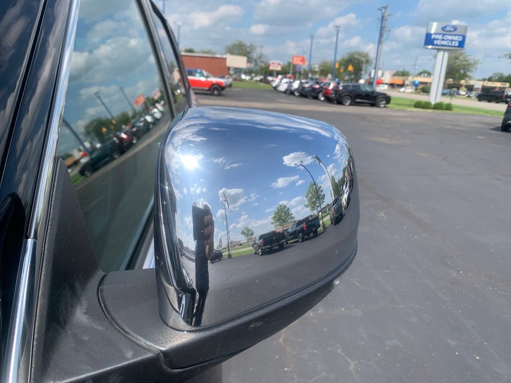Used 2020 Jeep Grand Cherokee Limited w/ Luxury Group II RWD image 12