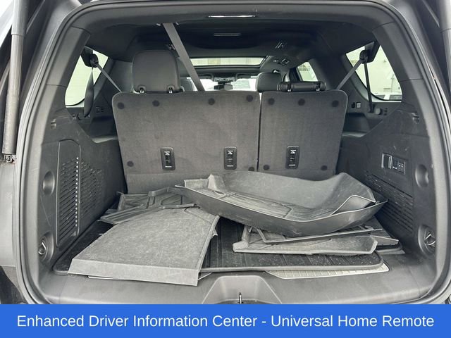 Used 2024 Chevrolet Suburban RST w/ Luxury Package image 18