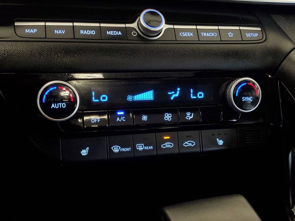 Used 2024 Hyundai Elantra SEL w/ Convenience Package FWD image 21