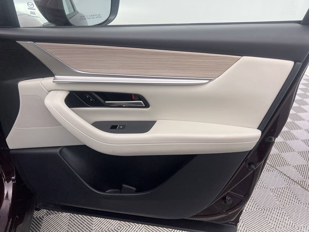 Used 2024 MAZDA CX-90 Plug-In Hybrid w/ Premium Plus image 30