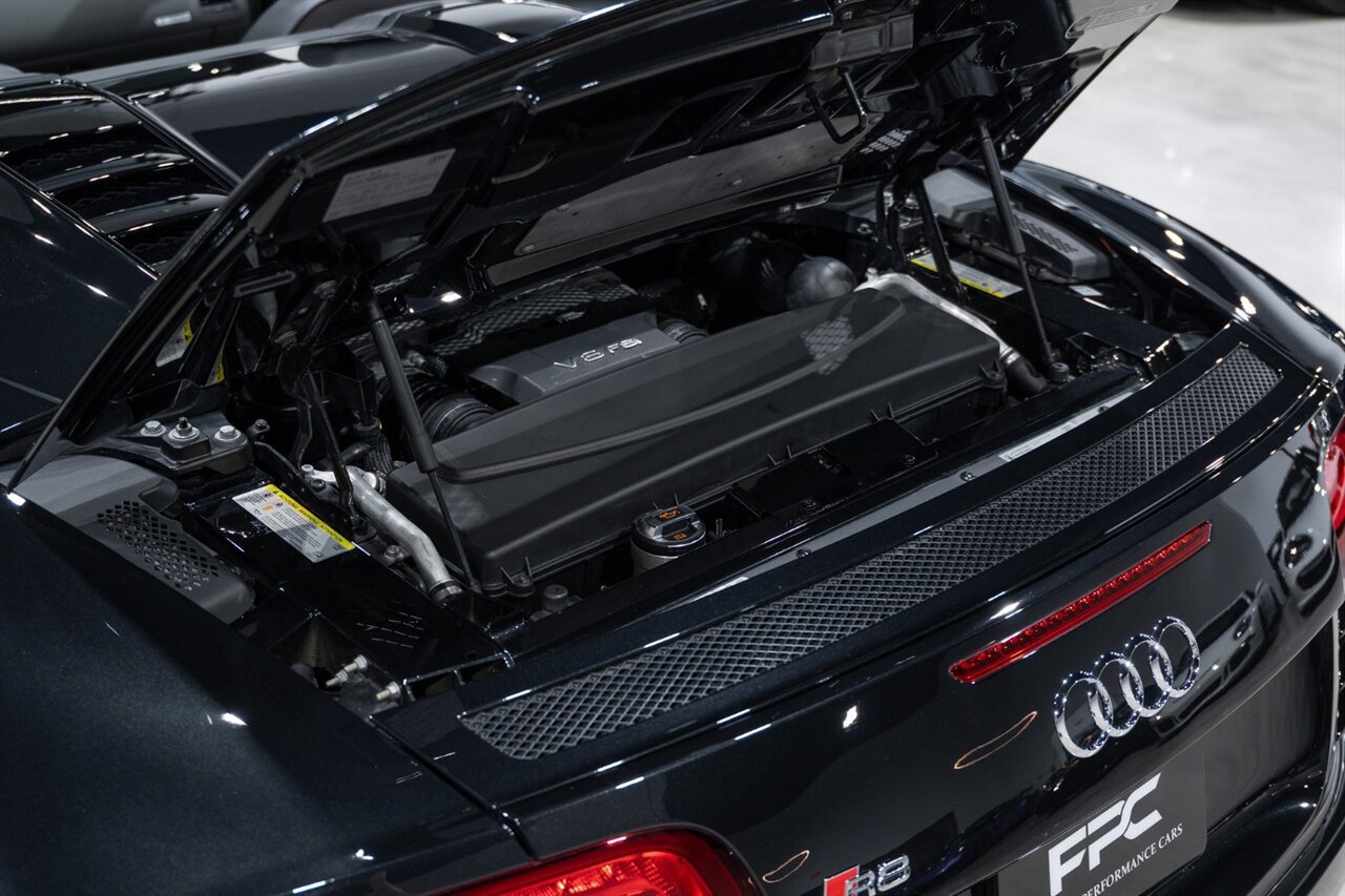 Used 2014 Audi R8 V8 AWD/4WD image 41