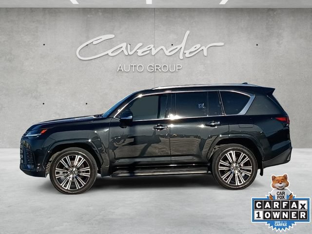 Used 2024 Lexus LX 600 4WD w/ Luxury Package image 13