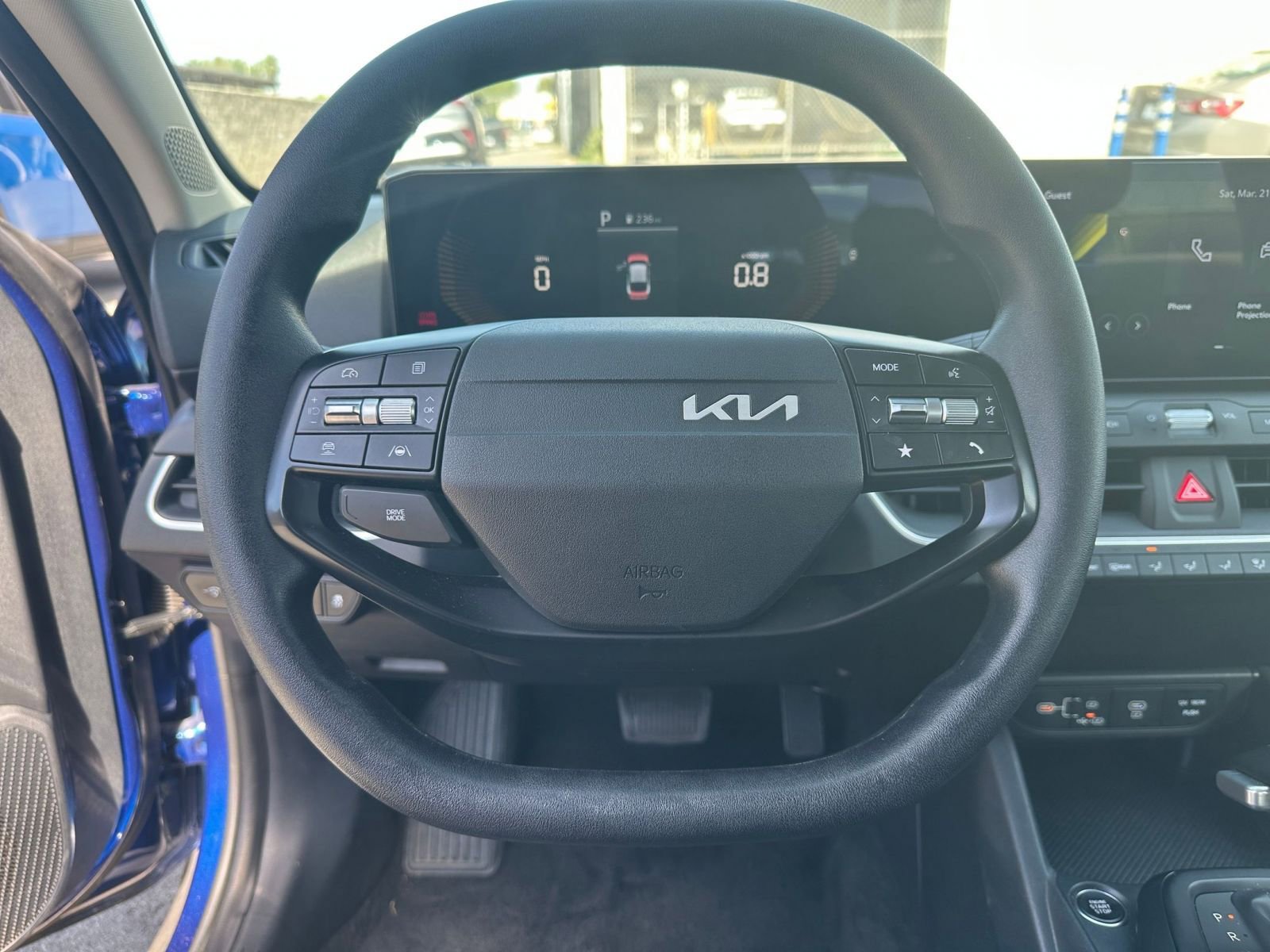Used 2025 Kia K4 LXS image 27