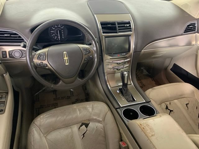 Used 2013 Lincoln MKX FWD image 14